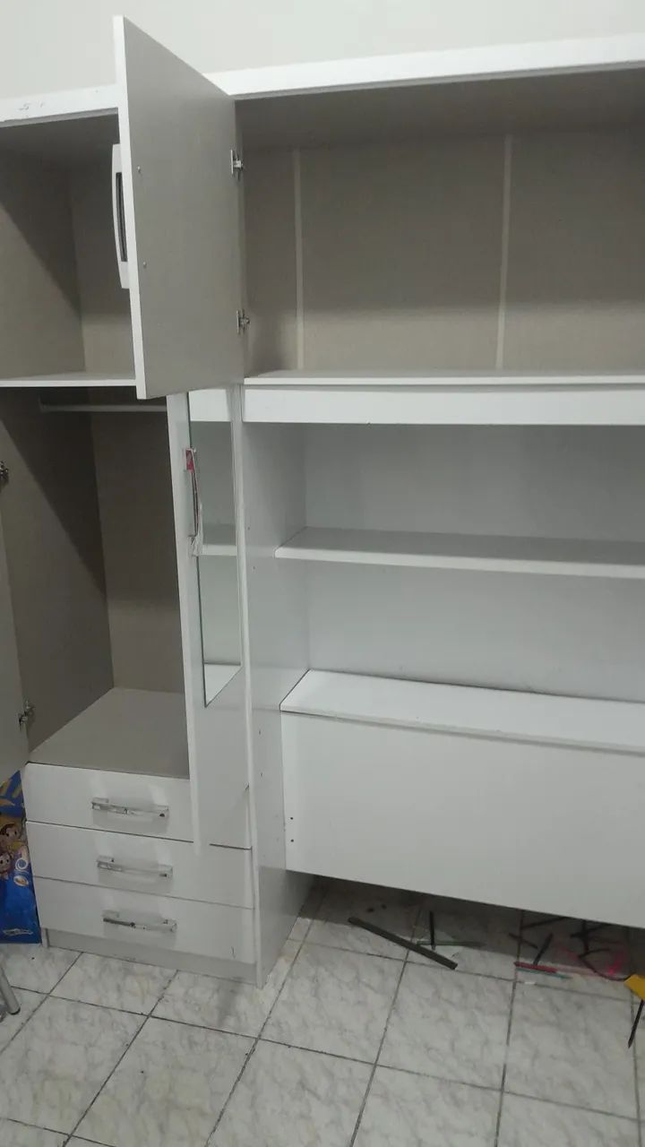 Guarda Roupas com Cama - Foto 4