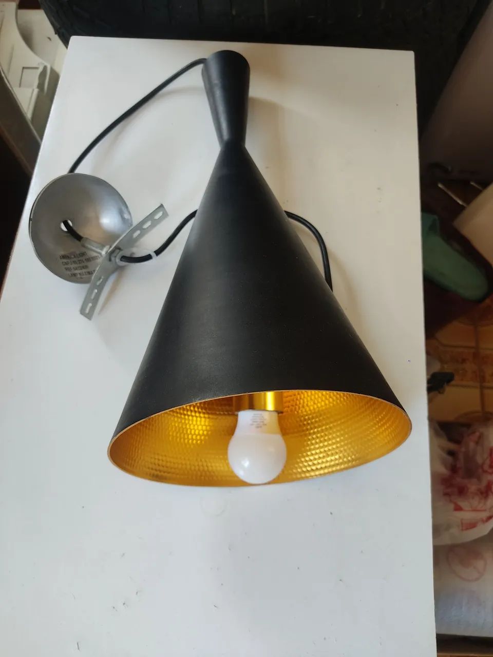 Pendente com lampada