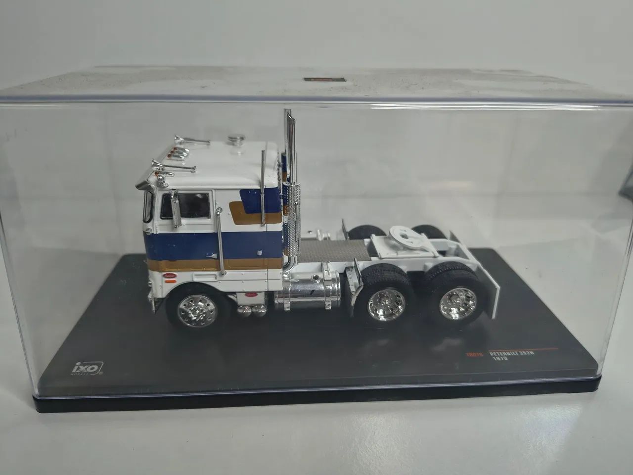 Miniatura Caminhão Peterbilt 352H 1/43 - Foto 2