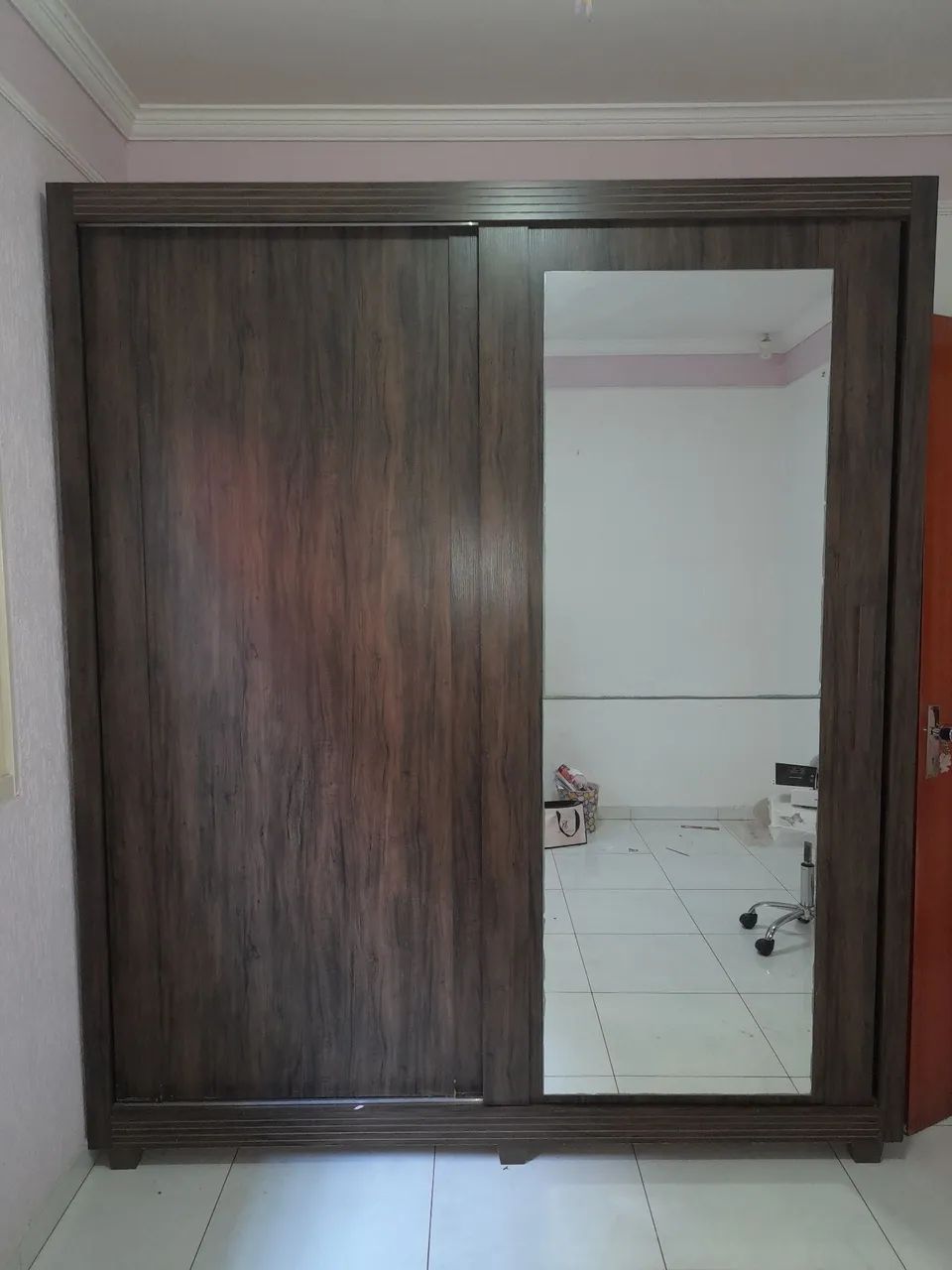 Guarda Roupas em madeira - Foto 2