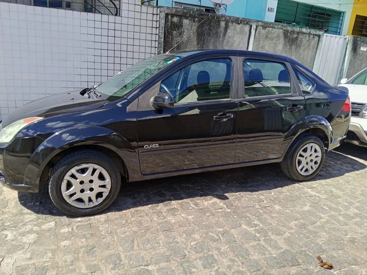 Ford Fiesta Fiesta Sed. 1.6 8V Flex 4p 2010