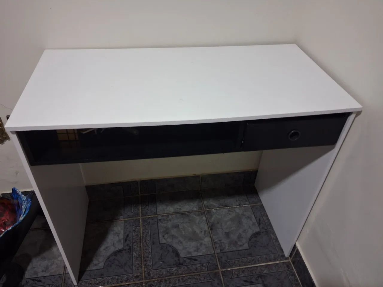 Mesa escrivaninha 