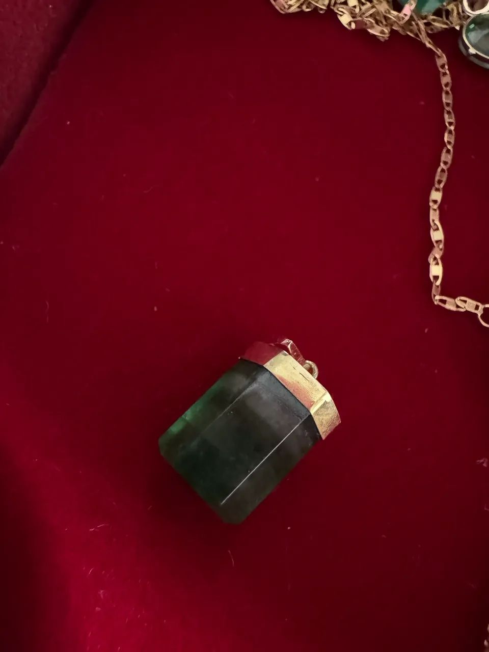 Pinjente esmeralda no ouro 18k - Foto 2