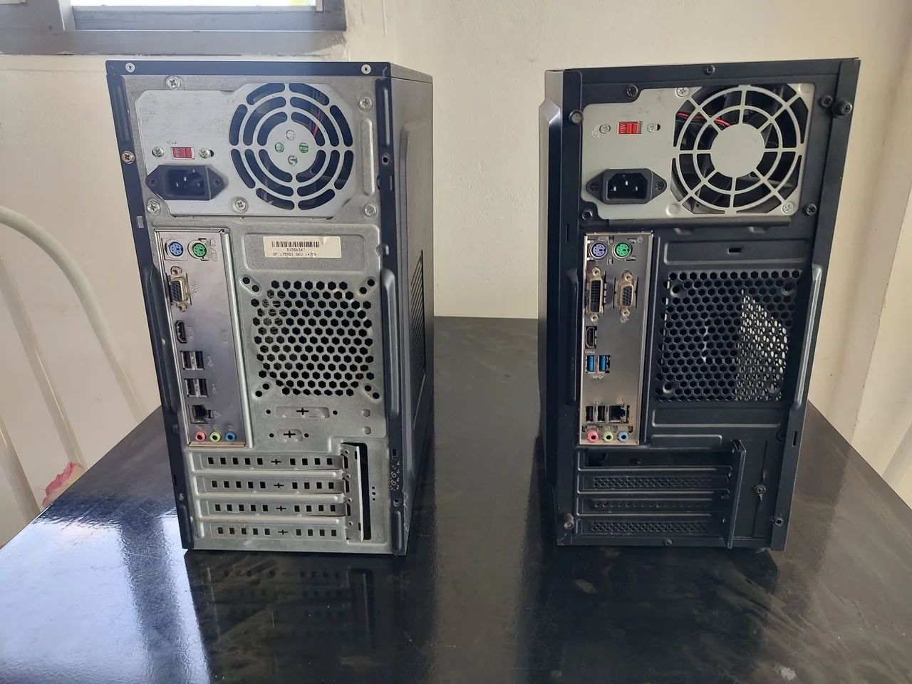 3 CPUS 1 monitor e uma impressora  - Foto 2