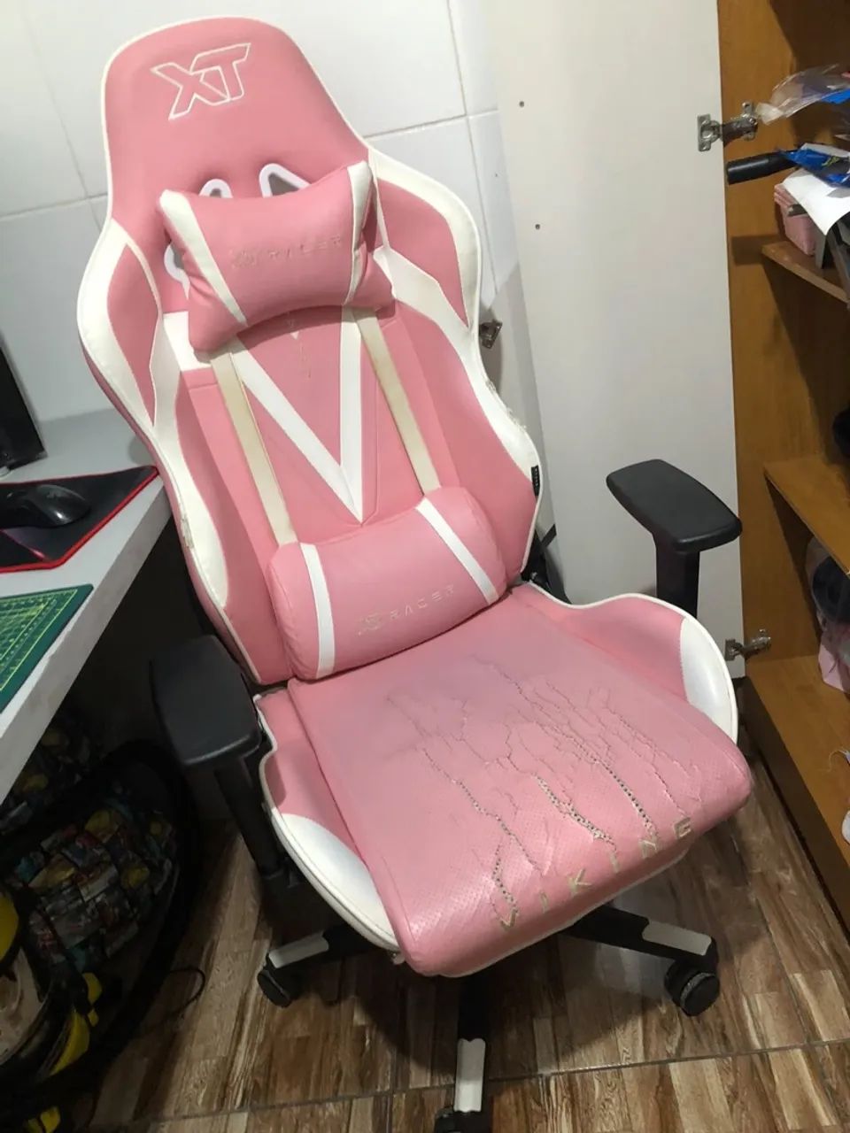 Cadeira gamer xtracer rosa.