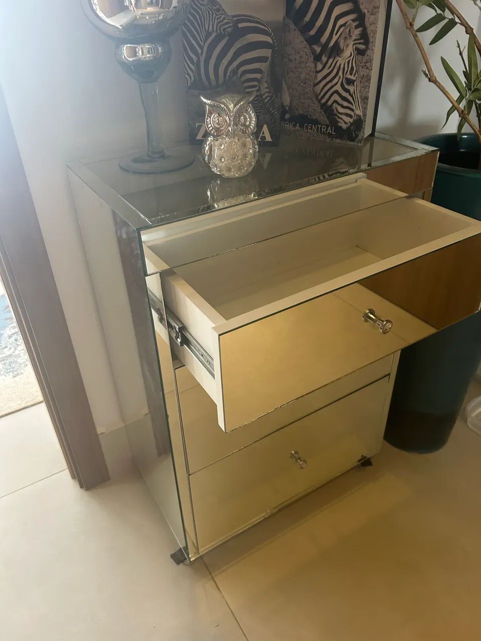Cômoda espelhada  - Foto 4