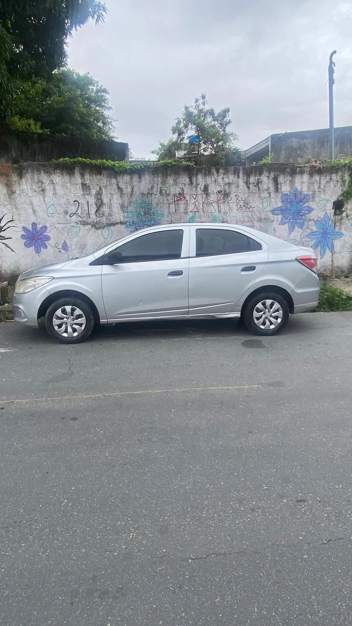 Aluga-se carro prisma sedan com GNV G5. - Foto 2