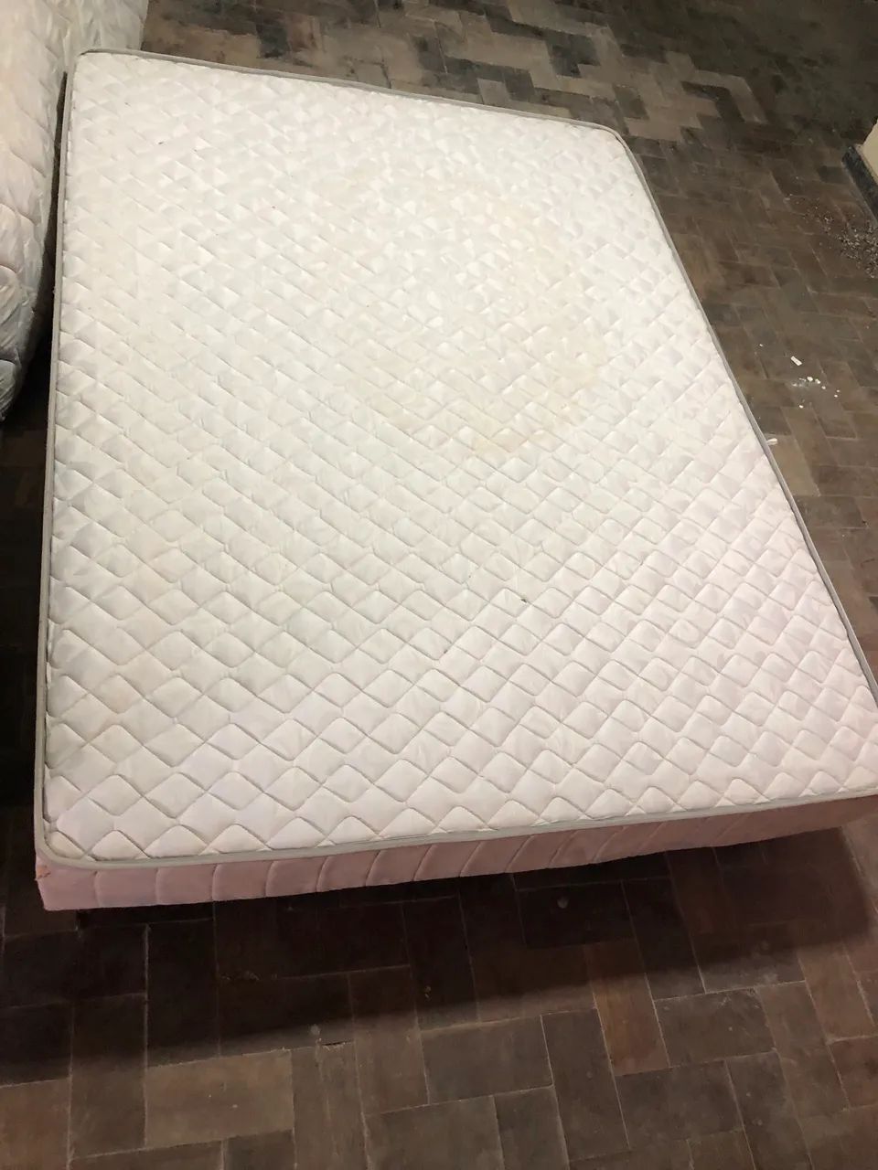 Base box cama casal 