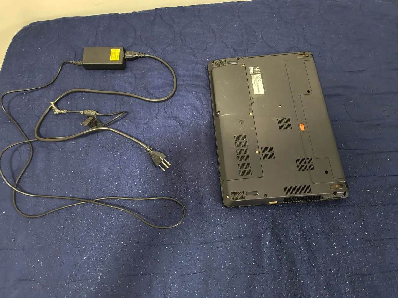 Notebook Acer com defeito - para conserto ou retirada de peças - Foto 4
