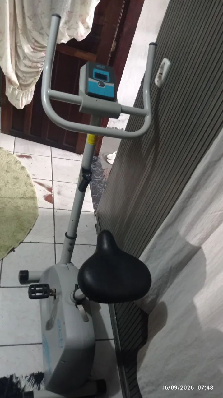 Bicicleta ergométrica  - Foto 2