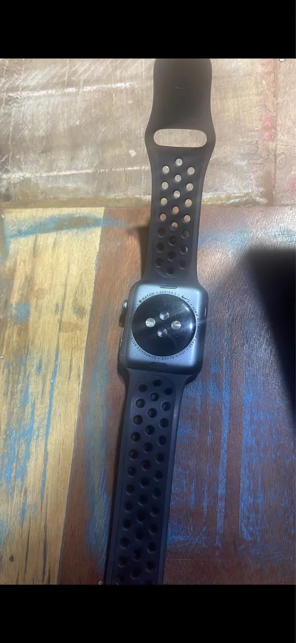 Apple Watch Série 3 Nike 42mm - 