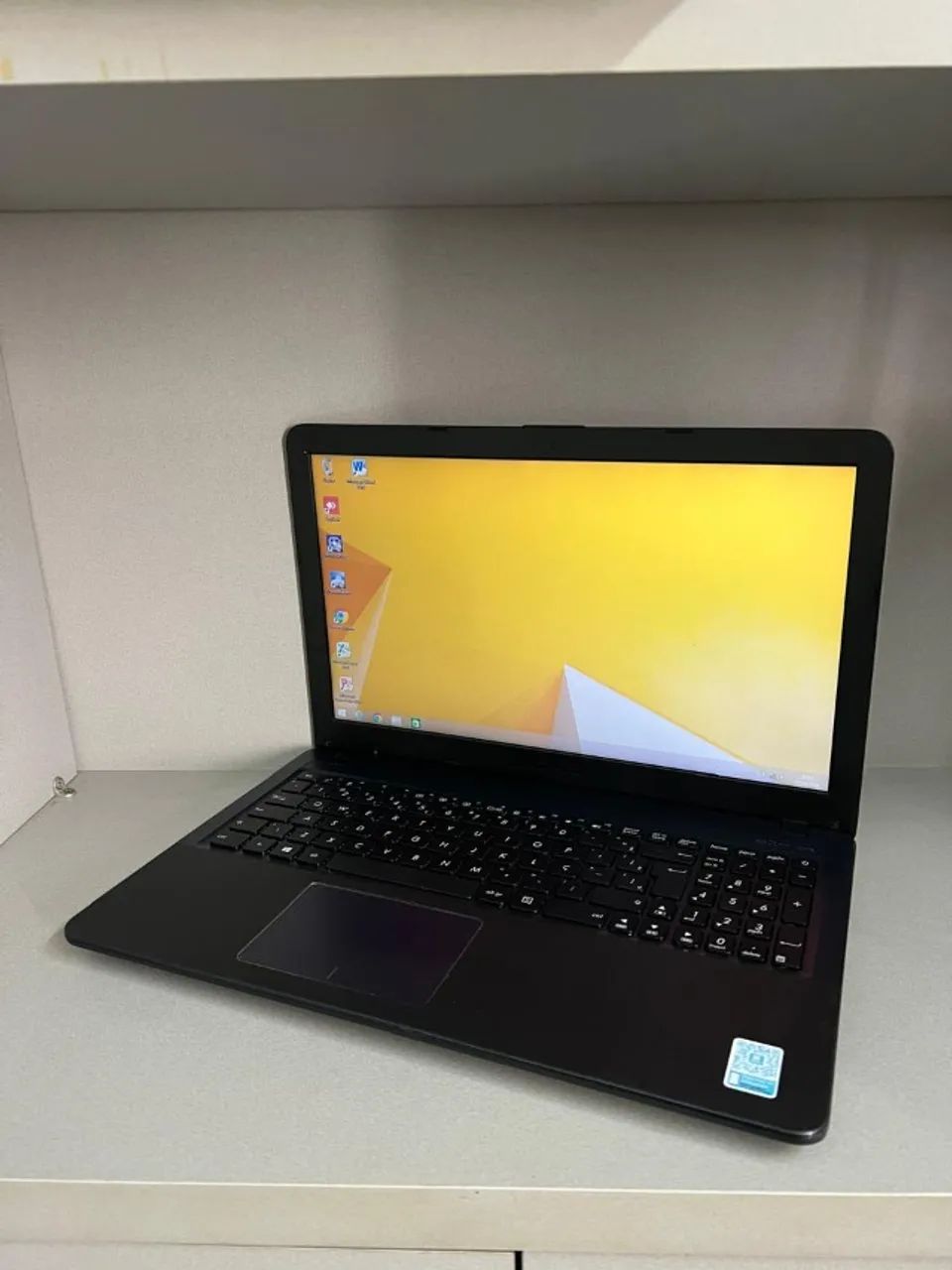 Notebook Asus - Celeron N4020 - 4Gb Ram DDR4 - 120Gb de SSD  - Foto 3