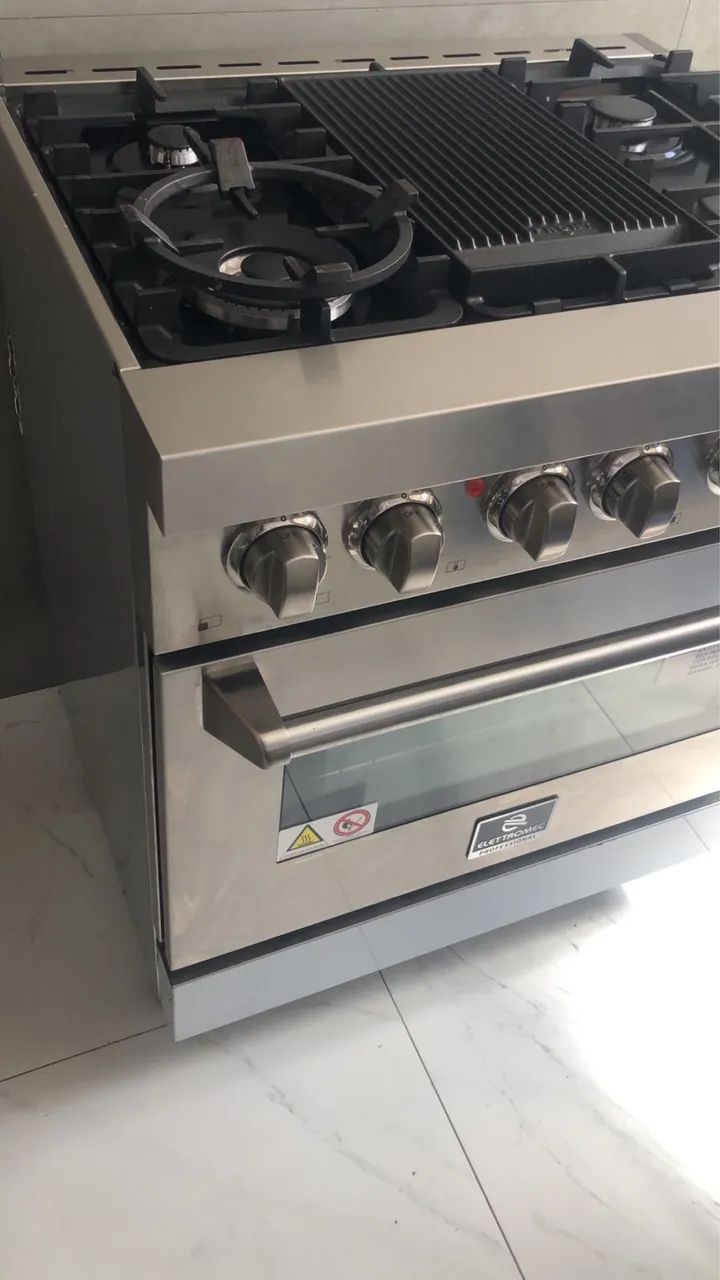 Fogão Elettromec Professional 5 Bocas Gás/Forno Elétrico 220v - Foto 4