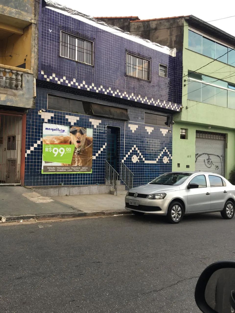 Loja na Rua Escorpião, 133  230 m²