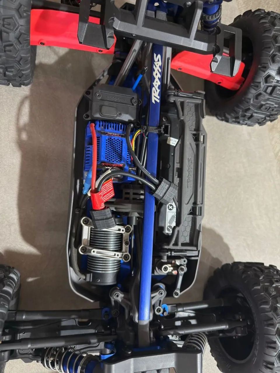 Automodelo Traxxas Sledge 1/8 4x4 Belted - Foto 4