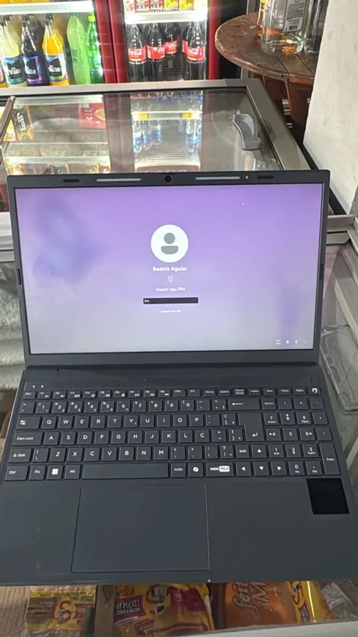 Notebook Positivo Vision C4128B-15 Celeron N4500 15,6? - Semi Novo