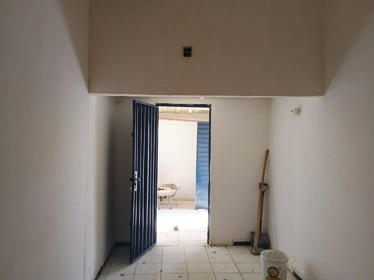 PRÉDIO COMERCIAL COM ESTACIONAMENTO  - Foto 5