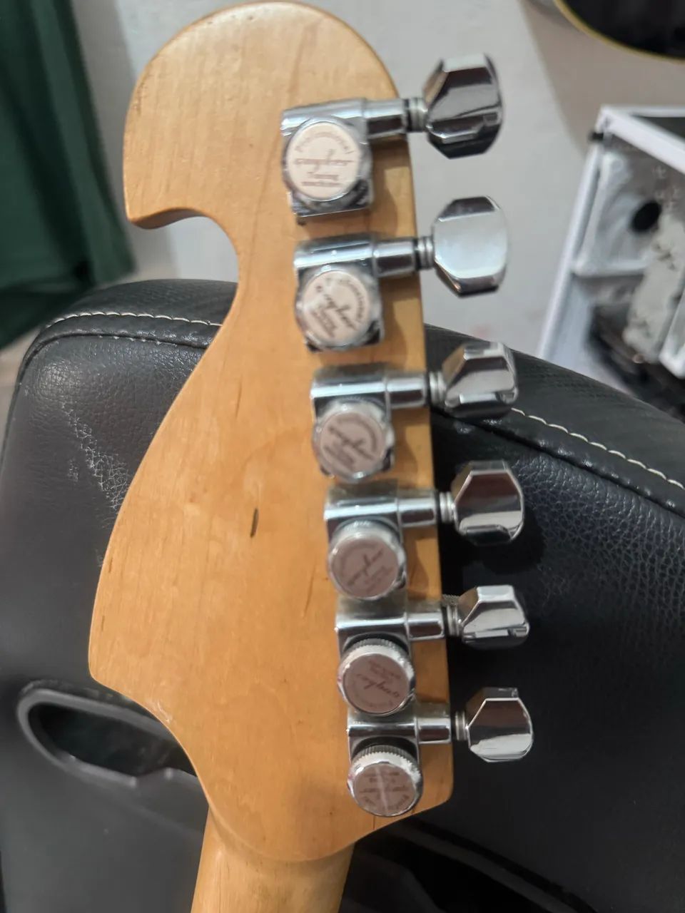 GUITARRA STRATO UPGRADES - Foto 3