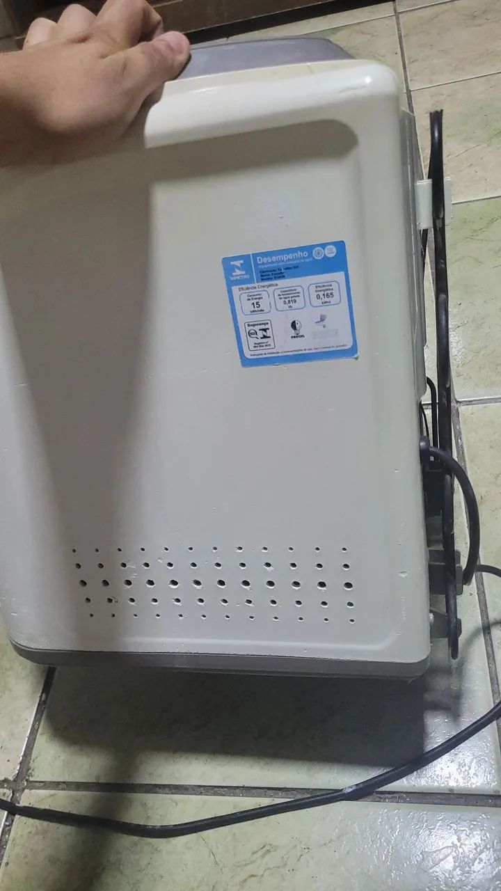 Bebedor esmaltec gela agua - Foto 3