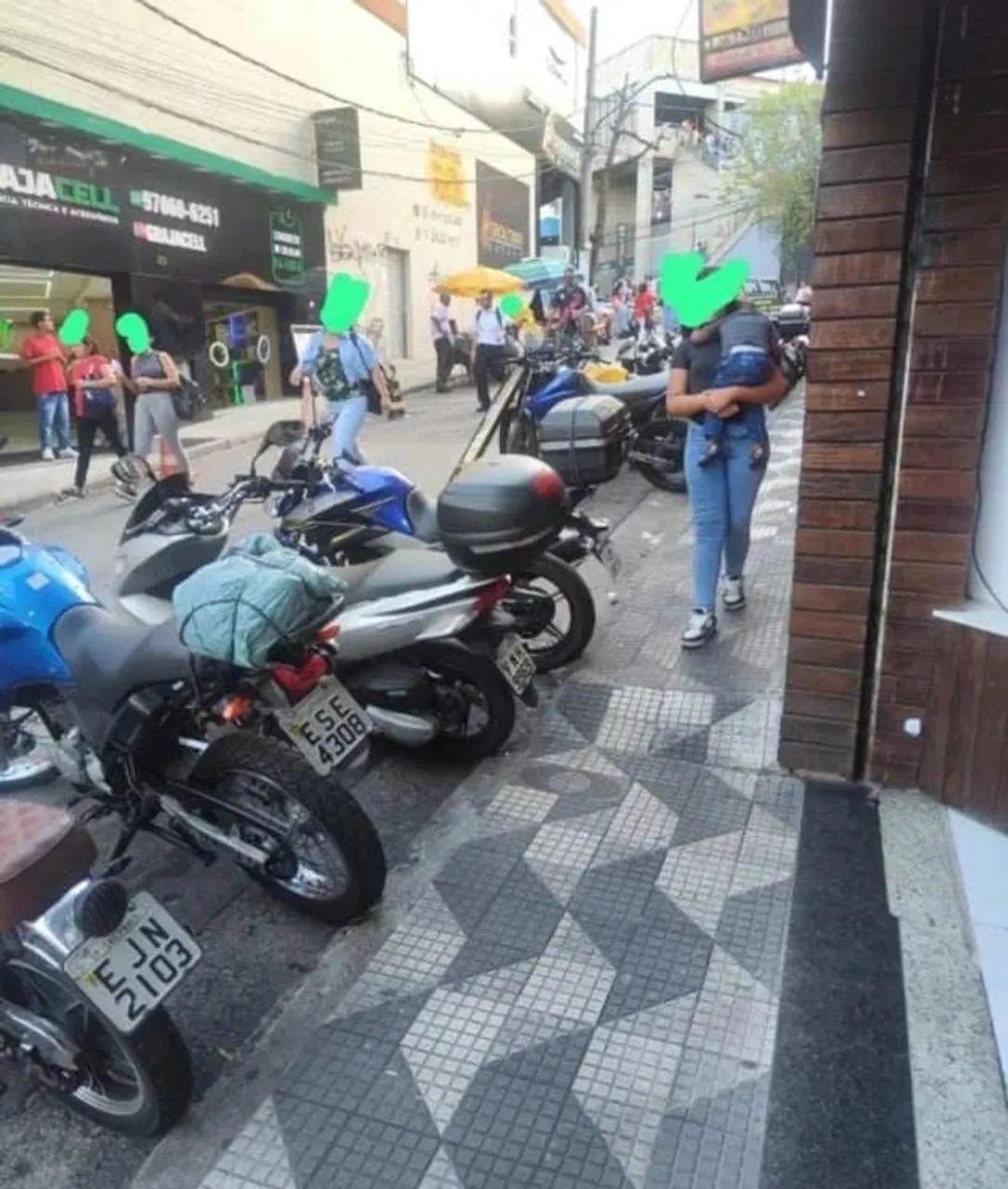 PASSA-SE PONTO COMERCIAL EM FRENTE AO TERMINAL GRAJAÚ 