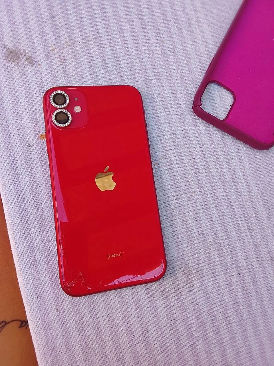 iPhone 11 vermelho  - Foto 2