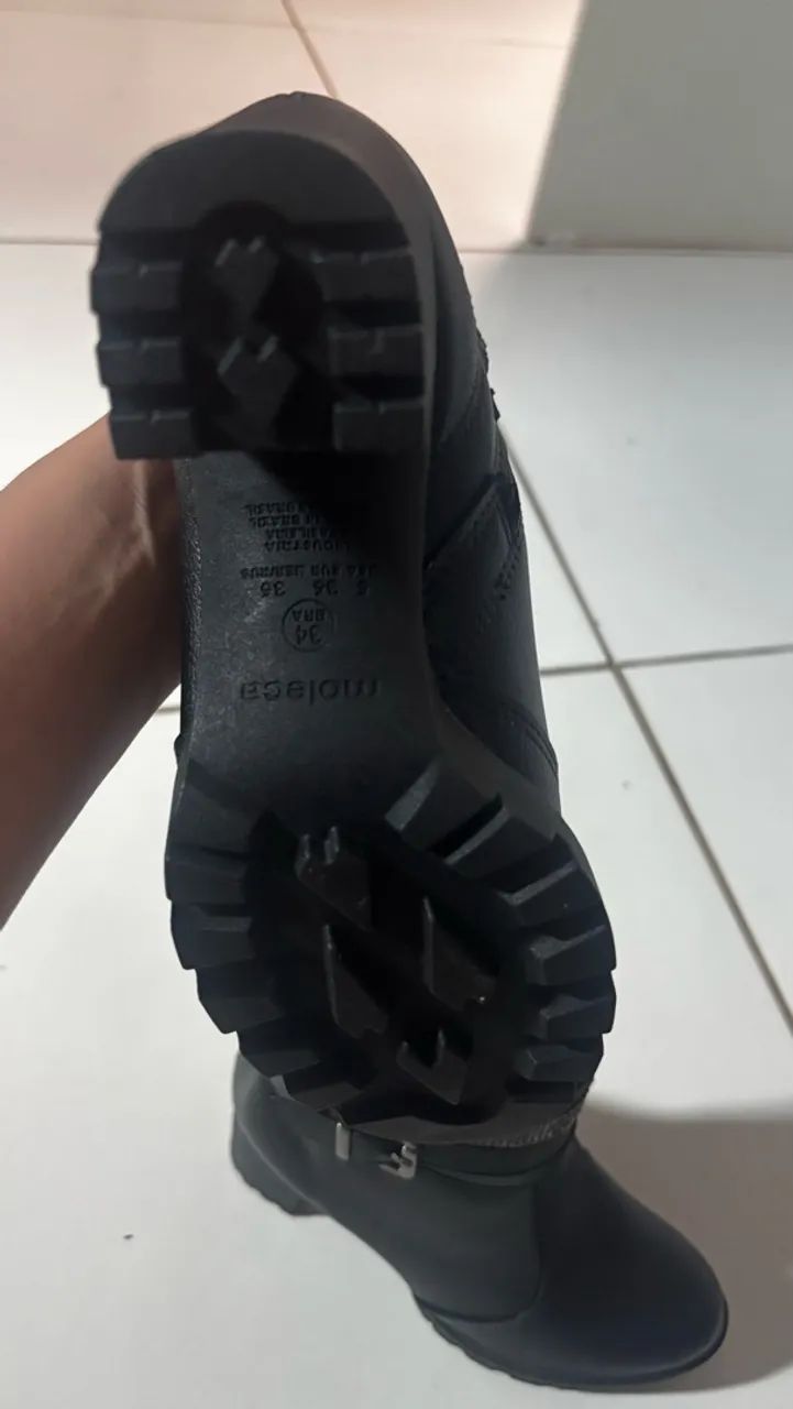 BOTA  - Foto 5