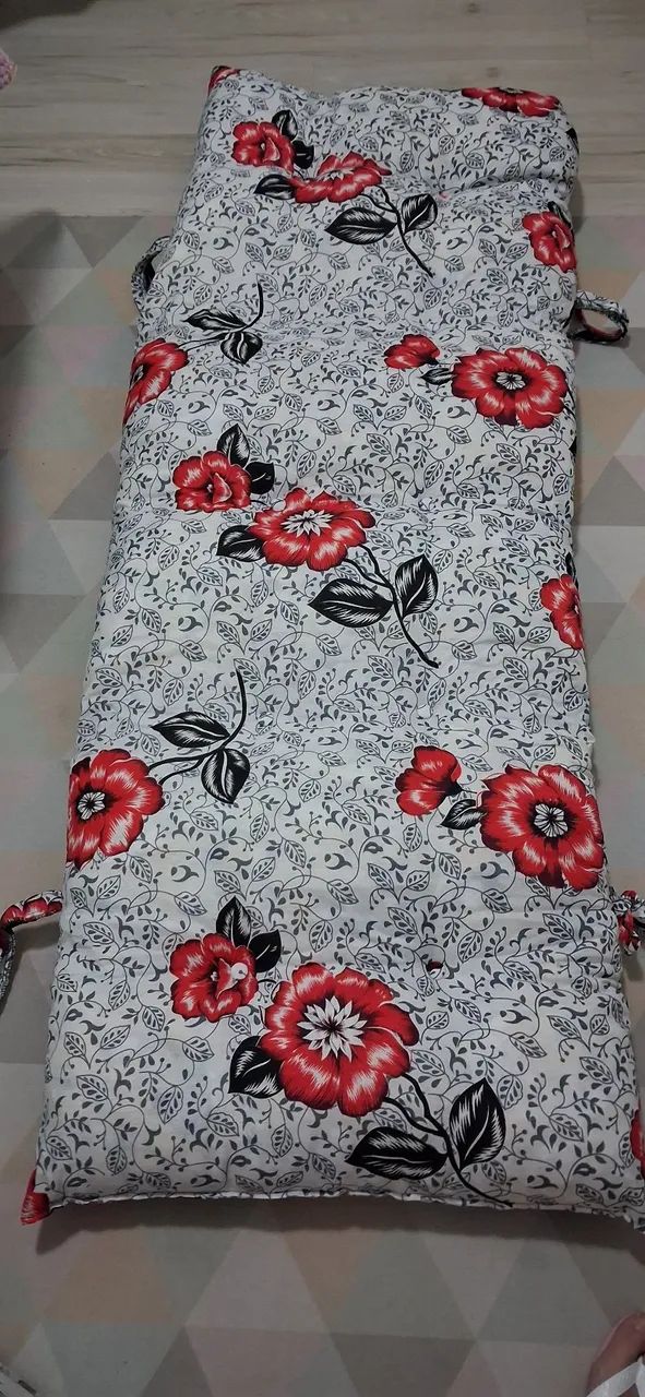 Almofada para assento ou encosto de sofá ou móveis de para sacadas  - Foto 2
