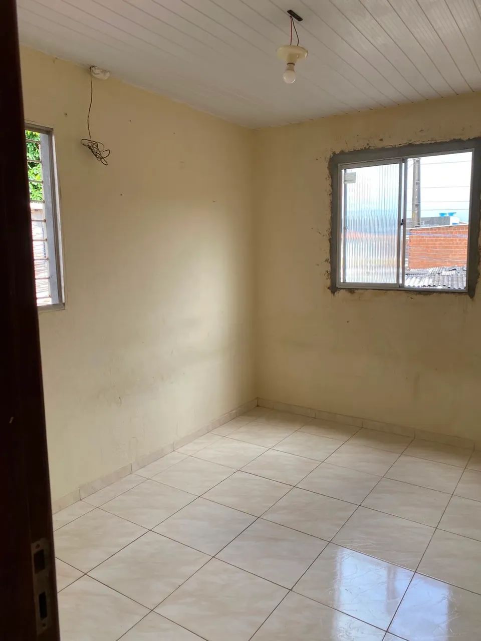 Vendo uma casa  - Foto 2