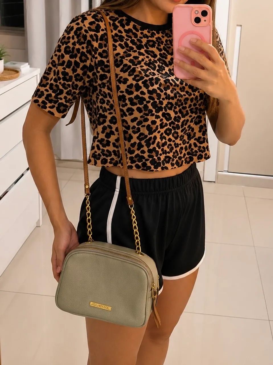 Bolsa transversal em couro legítimo - brechó online - Foto 2