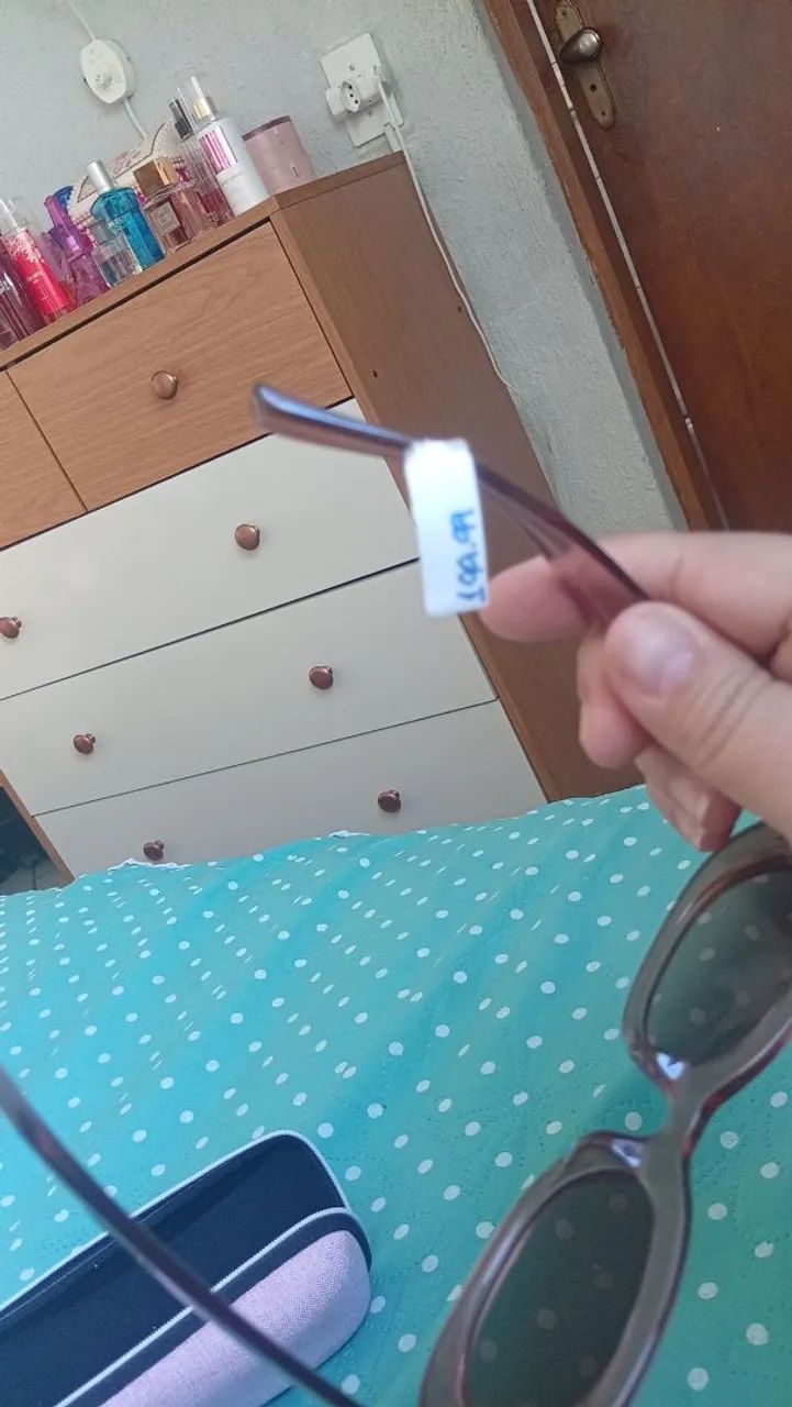 Óculos da marca rasa