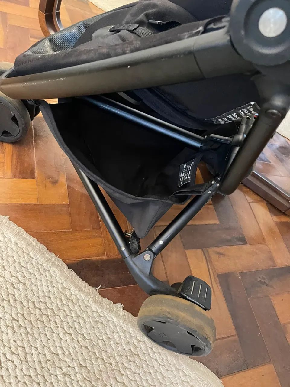 Carrinho de bebê Quinny zap flex - Usado - Foto 2