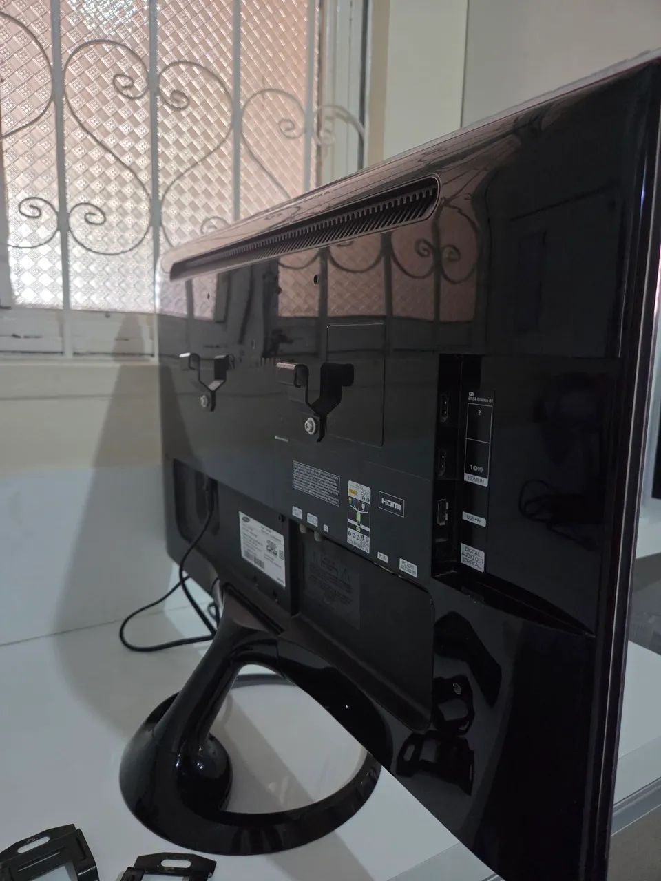 TV Samsung 32 polegadas com suporte de parede - Foto 4