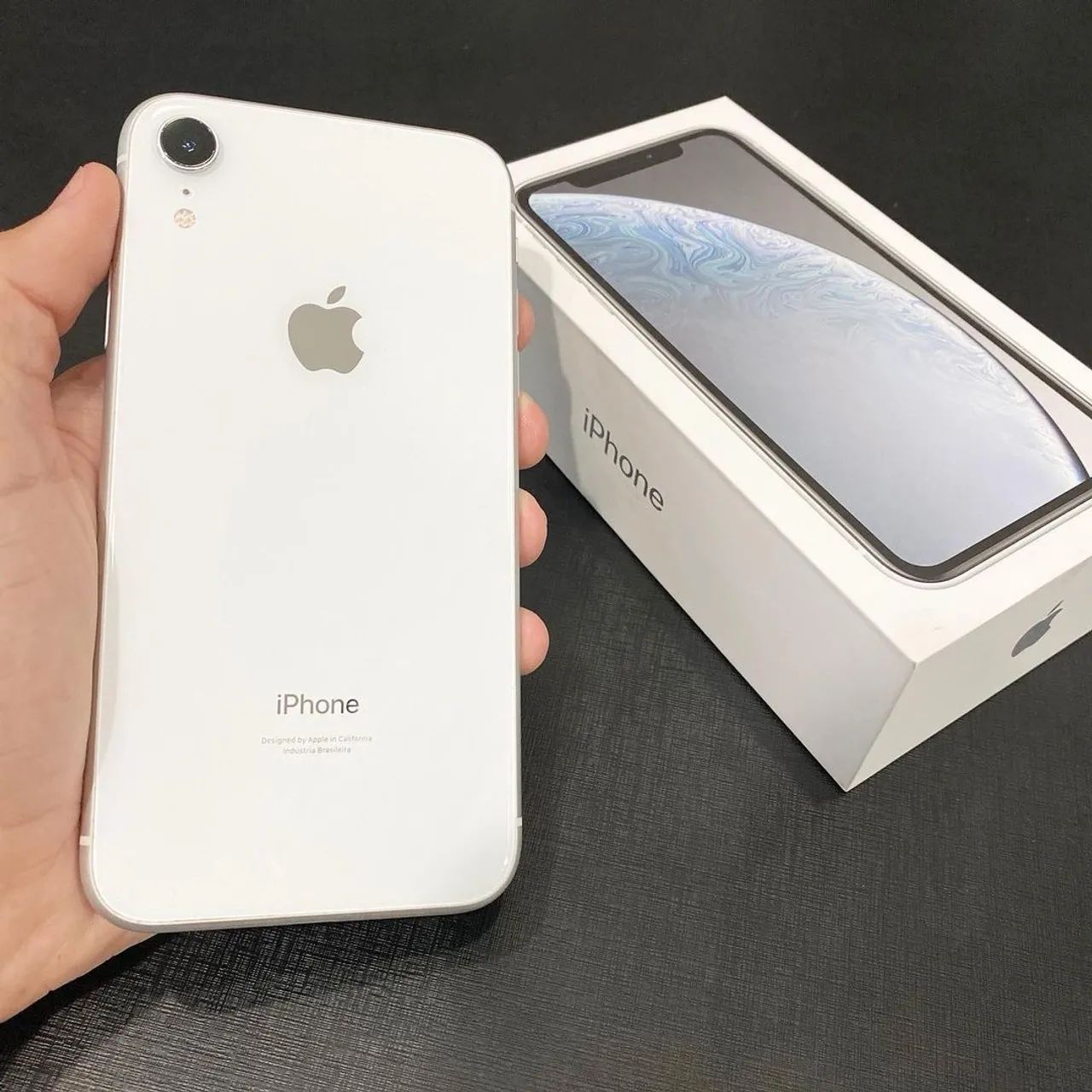 iPhone XR 64gb NOVO
