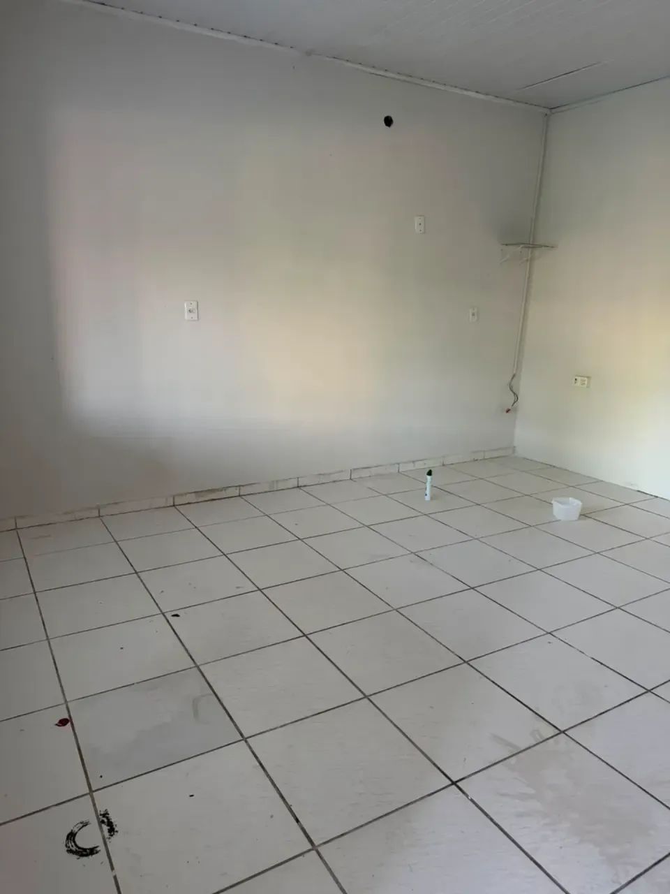 ALUGO SALA COMERCIAL NA MIGUEL SÚTIL, PRÓXIMO À GENERAL MELO - Foto 4