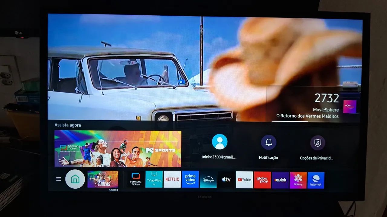 Televisão de 32