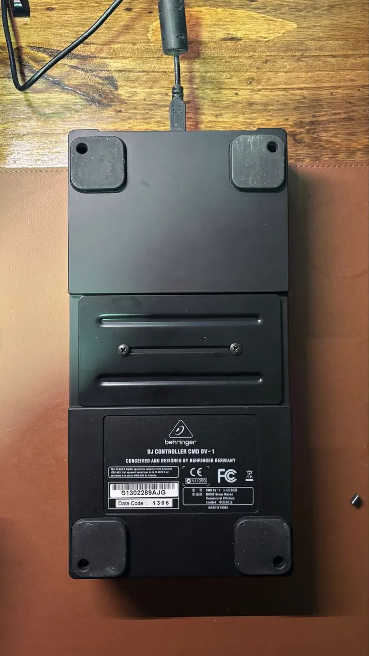 Behringer CMD DV-1 controlador - Foto 2
