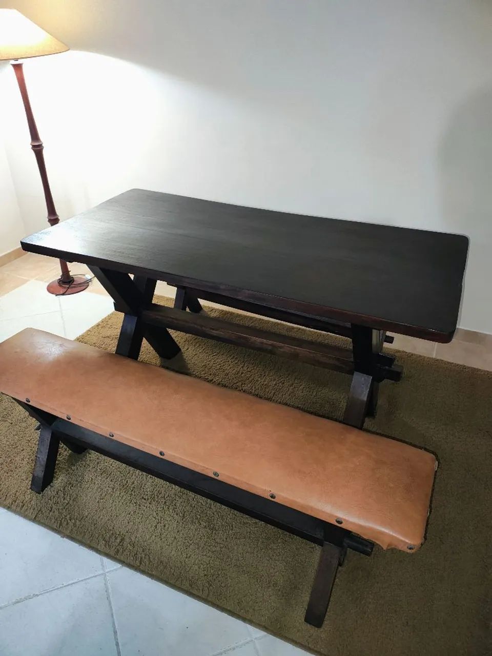 Mesa de madeira Maciça  - Foto 2