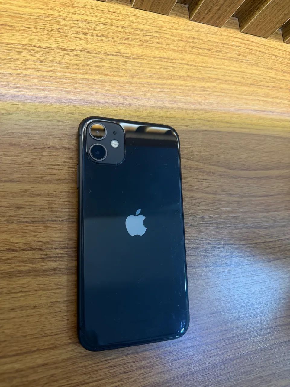 iPhone 11 64GB preto - Foto 2