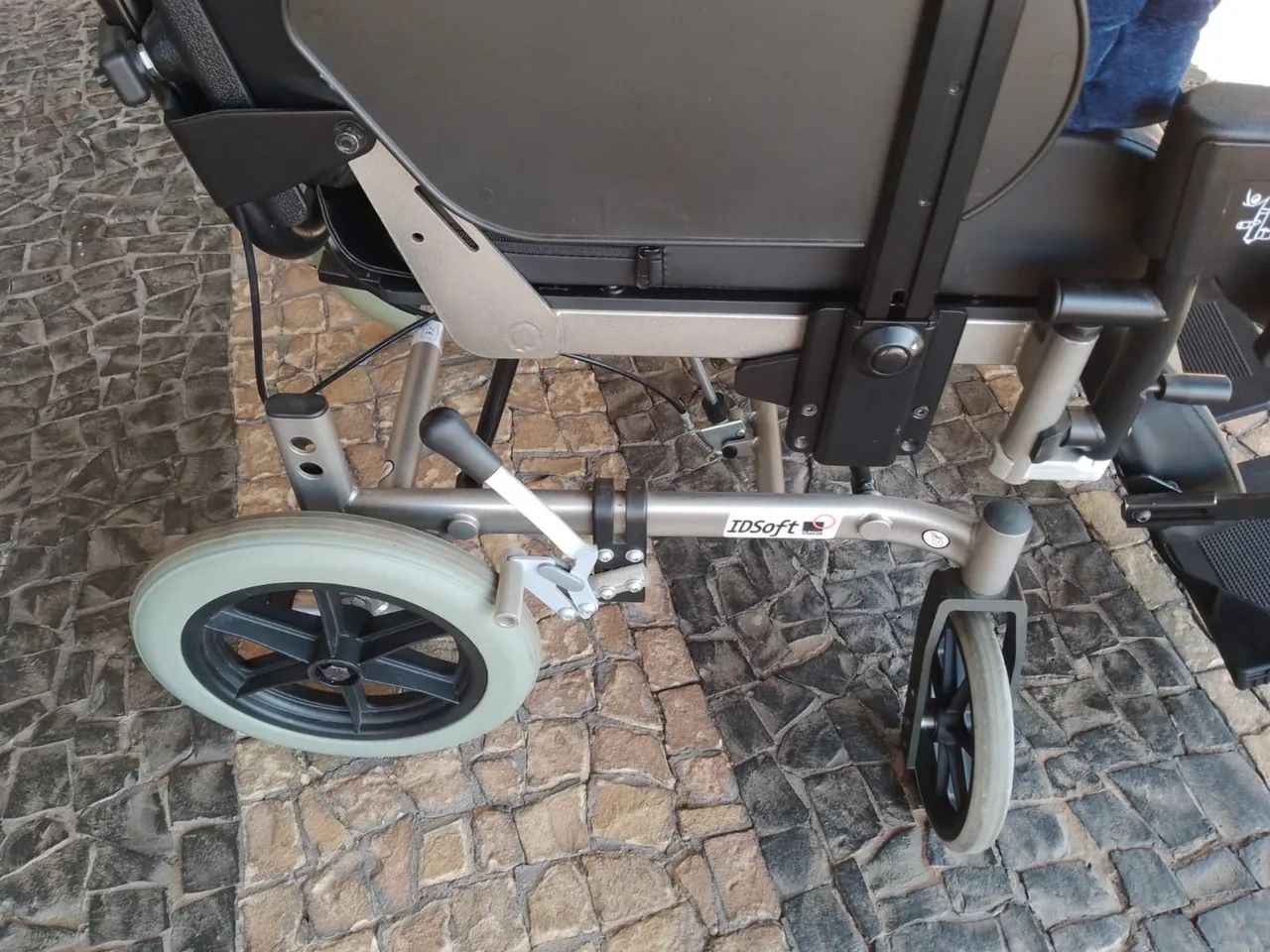 Cadeira de rodas  - Foto 4
