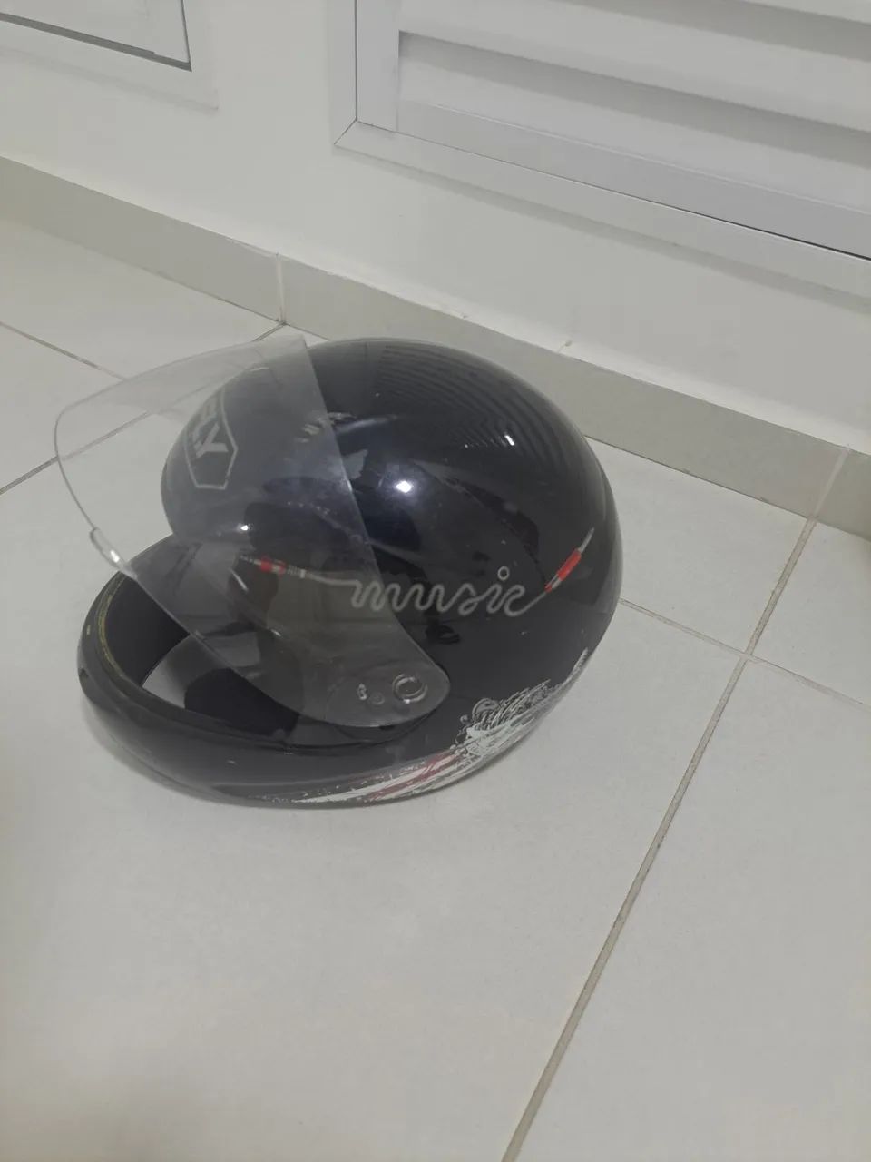 Capacete fly tamanho 56 - Foto 2