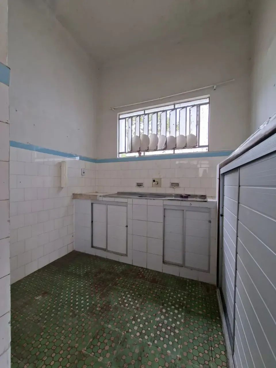 Alugo casa no centro da cidade - Foto 5