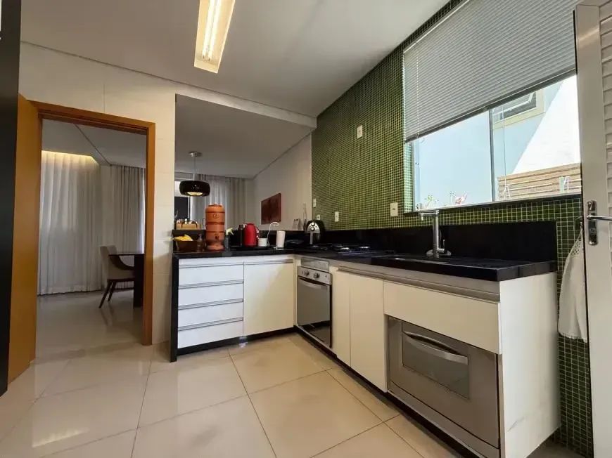 Casa com 3 quartos sendo 2 suítes 4 banheiros 2 vagas - Foto 5