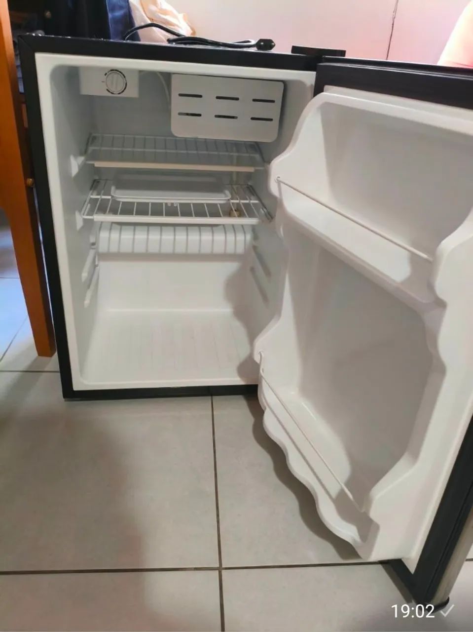 FRIGOBAR
