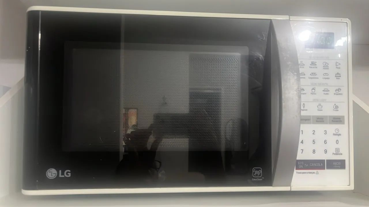 Micro ondas LG funciona perfeitamente 