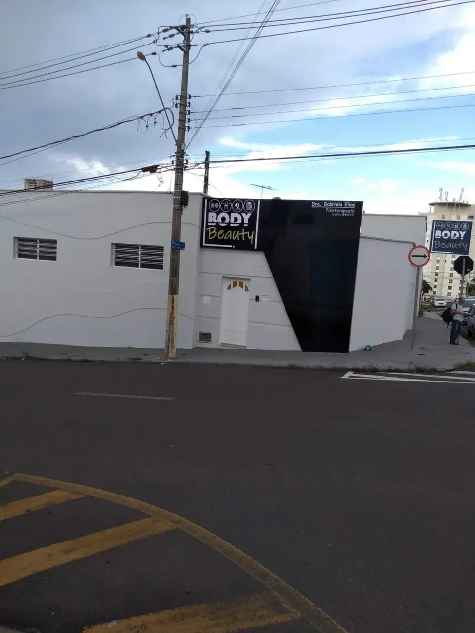 Aluga-se sala comercial no bairro São José