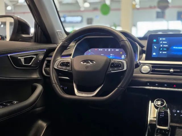 Chery Tiggo 8 TXS 1.6 Turbo Tgdi AUT 2023 - Foto 9