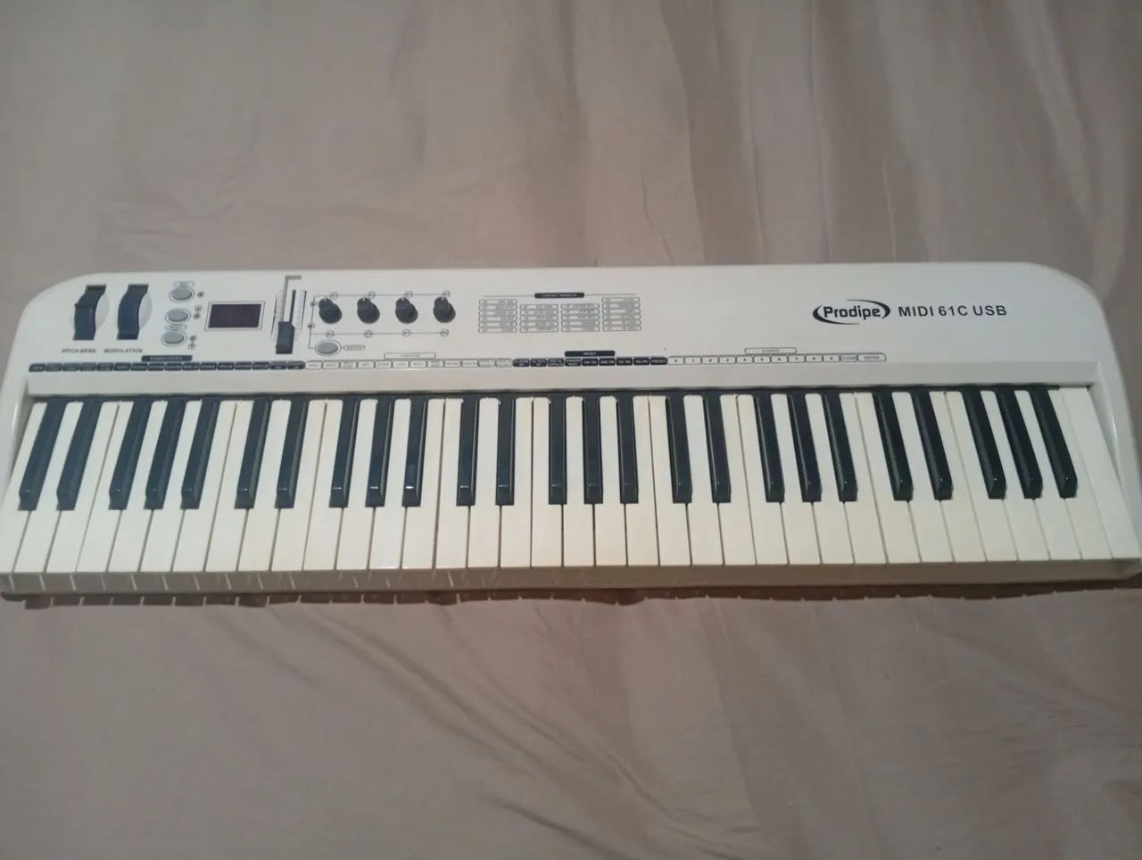 Controlador prodipe 61 teclas