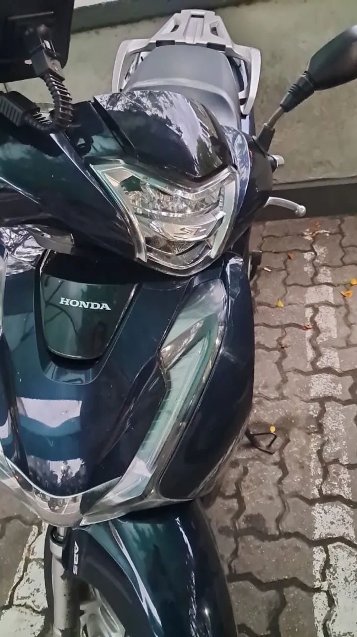 Vendo moto automática  - Foto 2