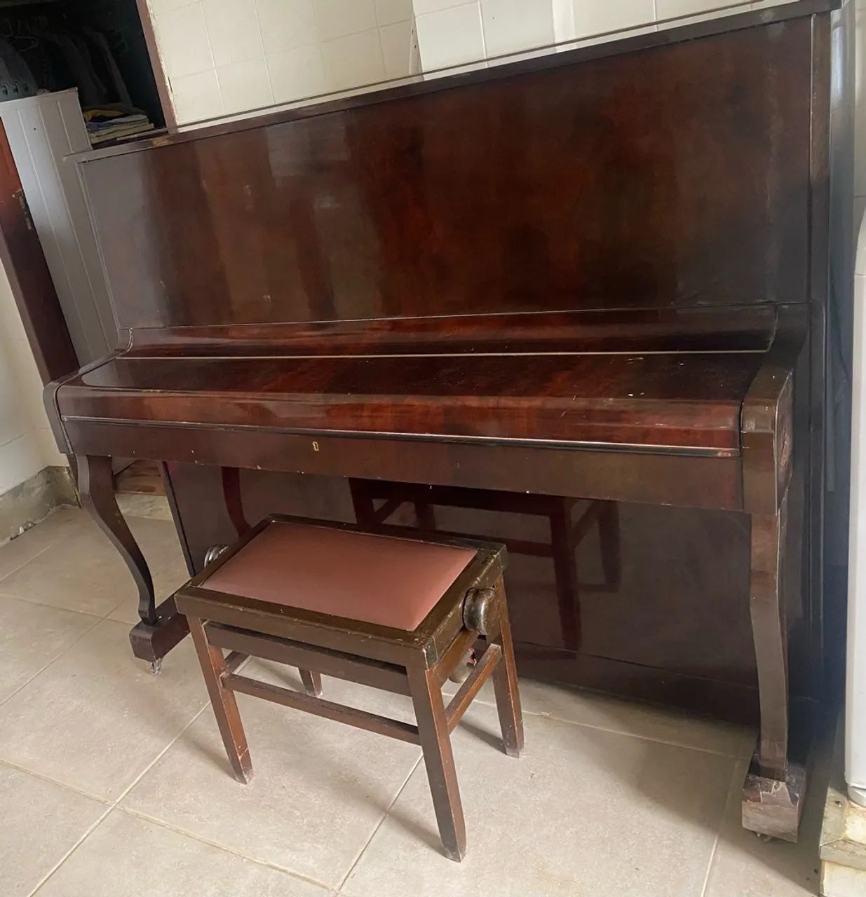 Piano Fritz Dobbert com banco - Foto 4