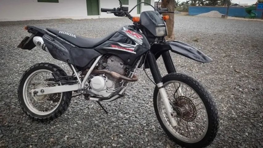 XR Tornado 250 - Foto 4